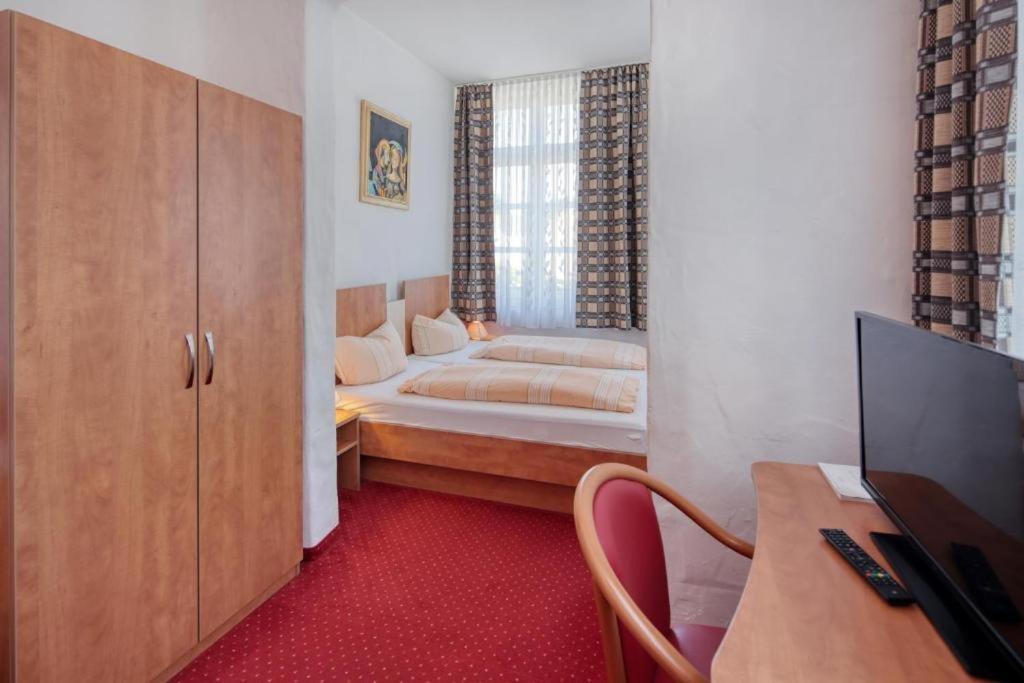 Hotel Restaurant Mathildenhof Pulheim Eksteriør billede
